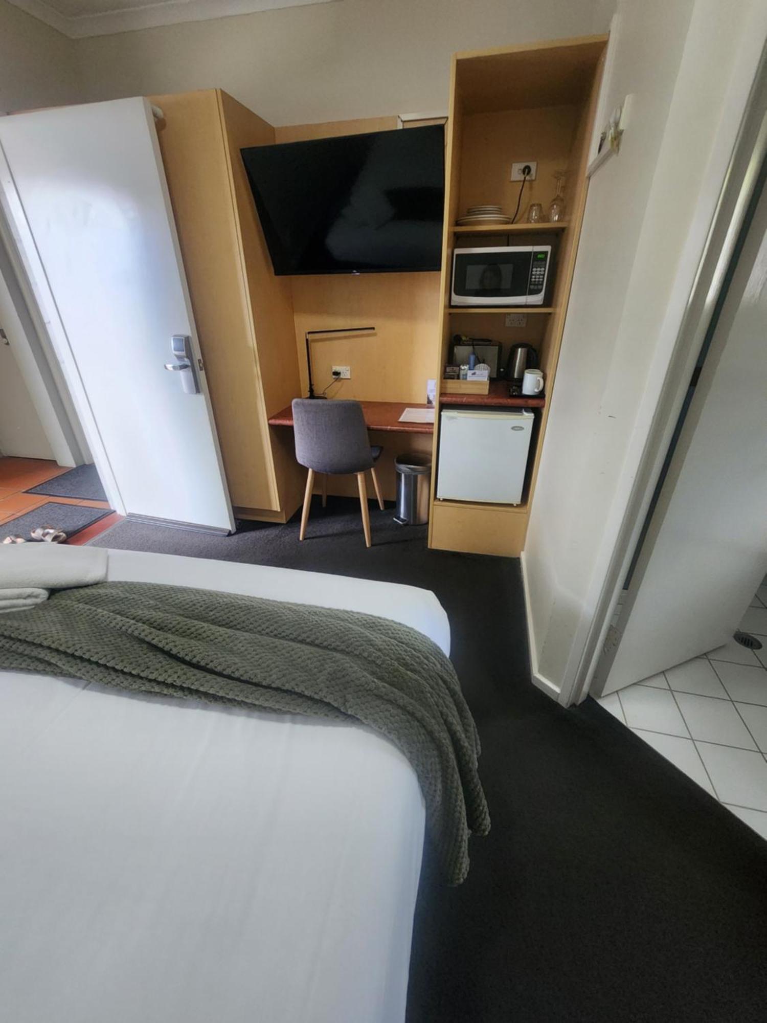 Elphin Serviced Apartments Лонсестон Номер фото